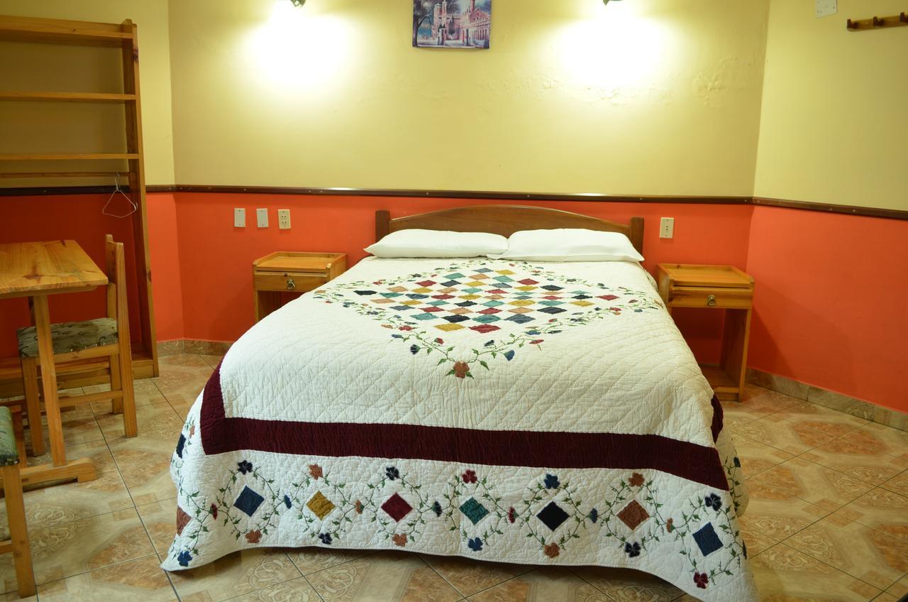 Hostal Pachamama スクレ エクステリア 写真